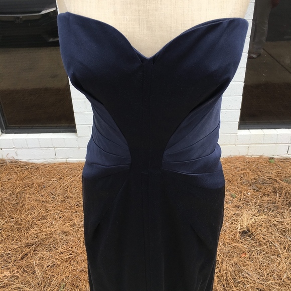 Oscar de la Renta Navy Strapless Gown - Picture 3 of 8